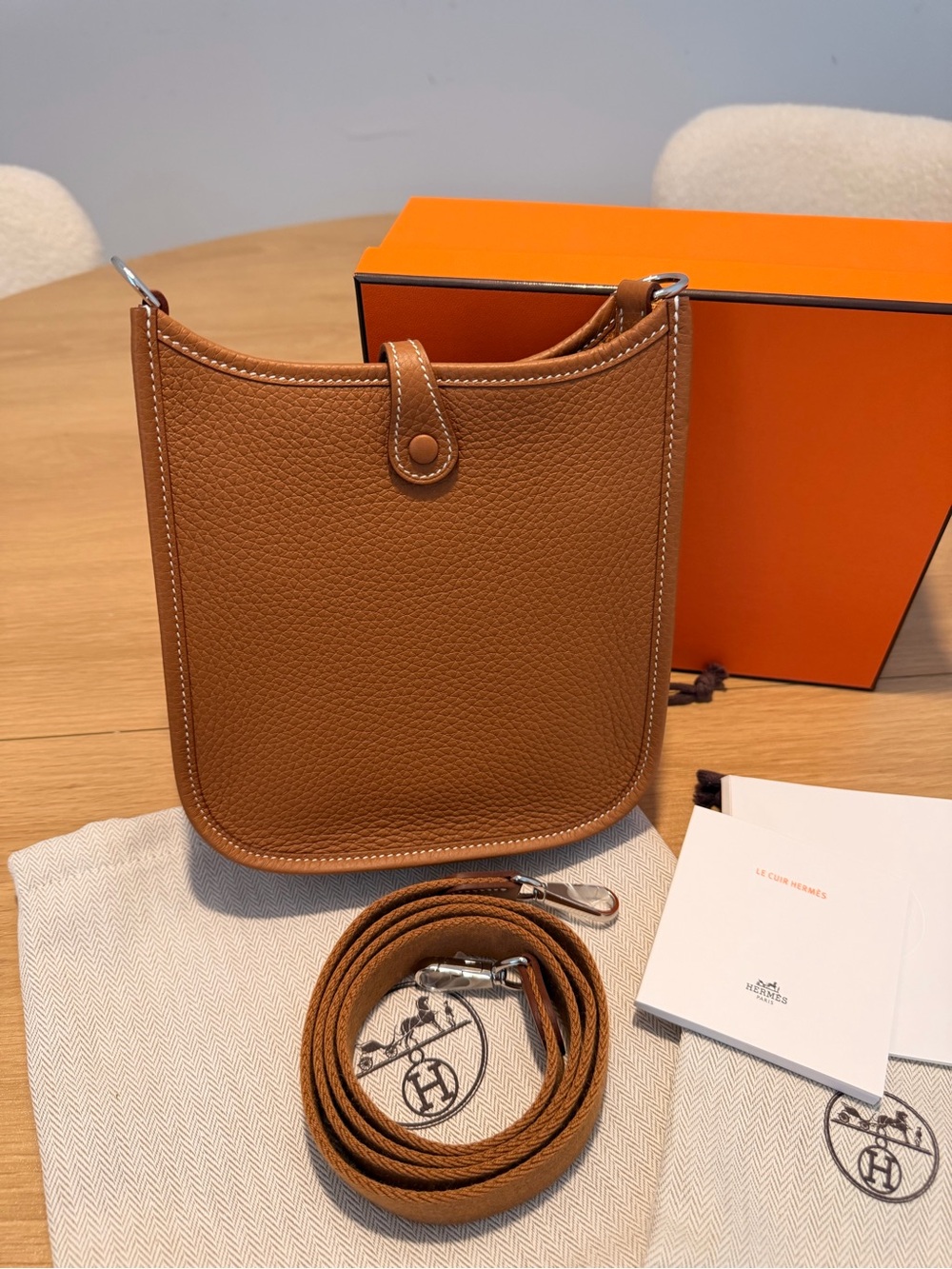 NWT Hermes Evelyne TPM Mini Messenger Bag in Gold Brown with Palladium Hardware - Picture 5 of 12